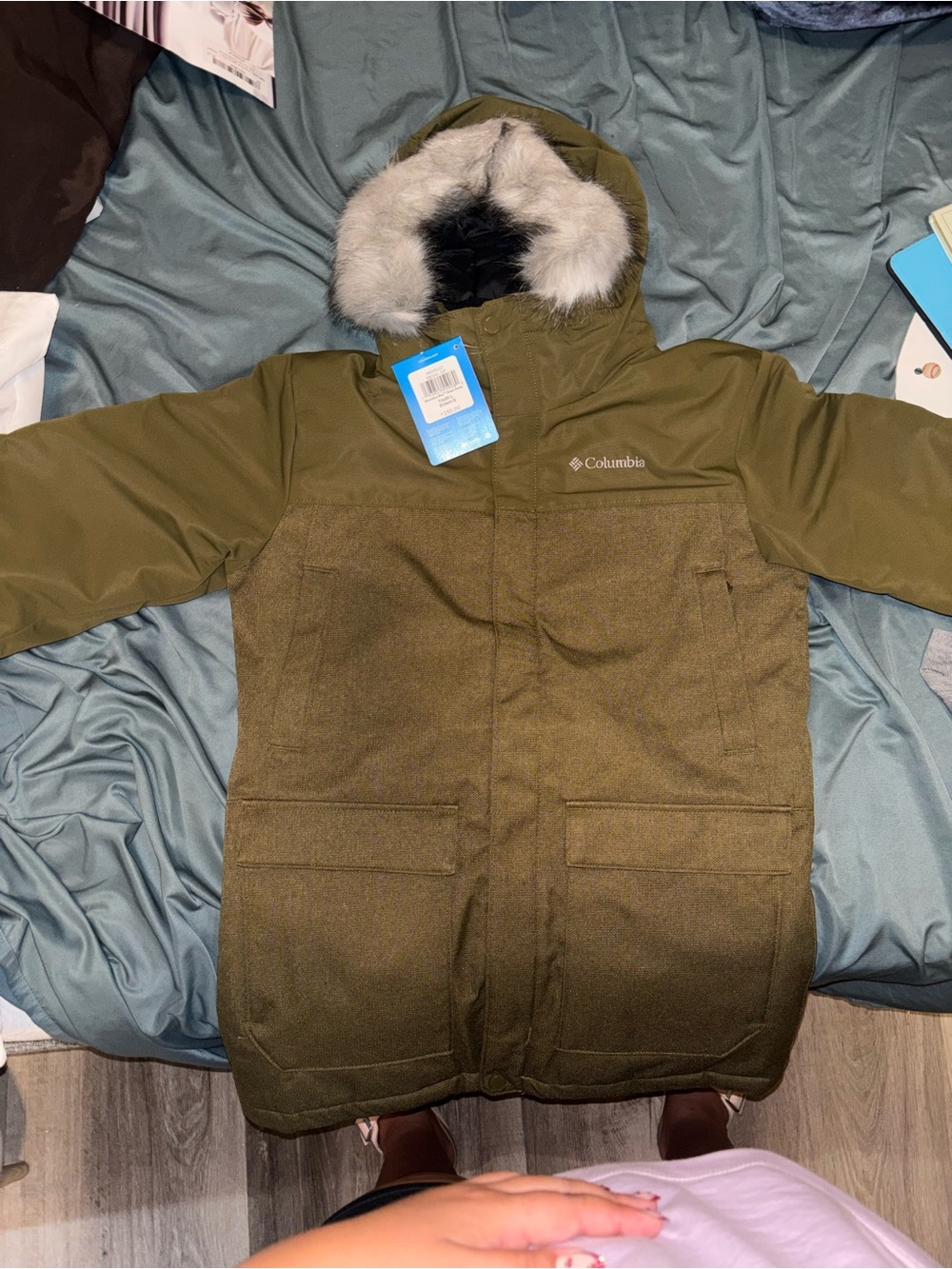 Columbia Olive Green Kids Hooded Puffer Coat with Faux Fur Trim